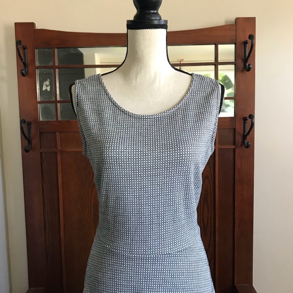 FINAL FEW  Plus Size Textured Skater Dress - Picture 4 of 8